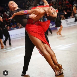 Radioalfa5 latin hits